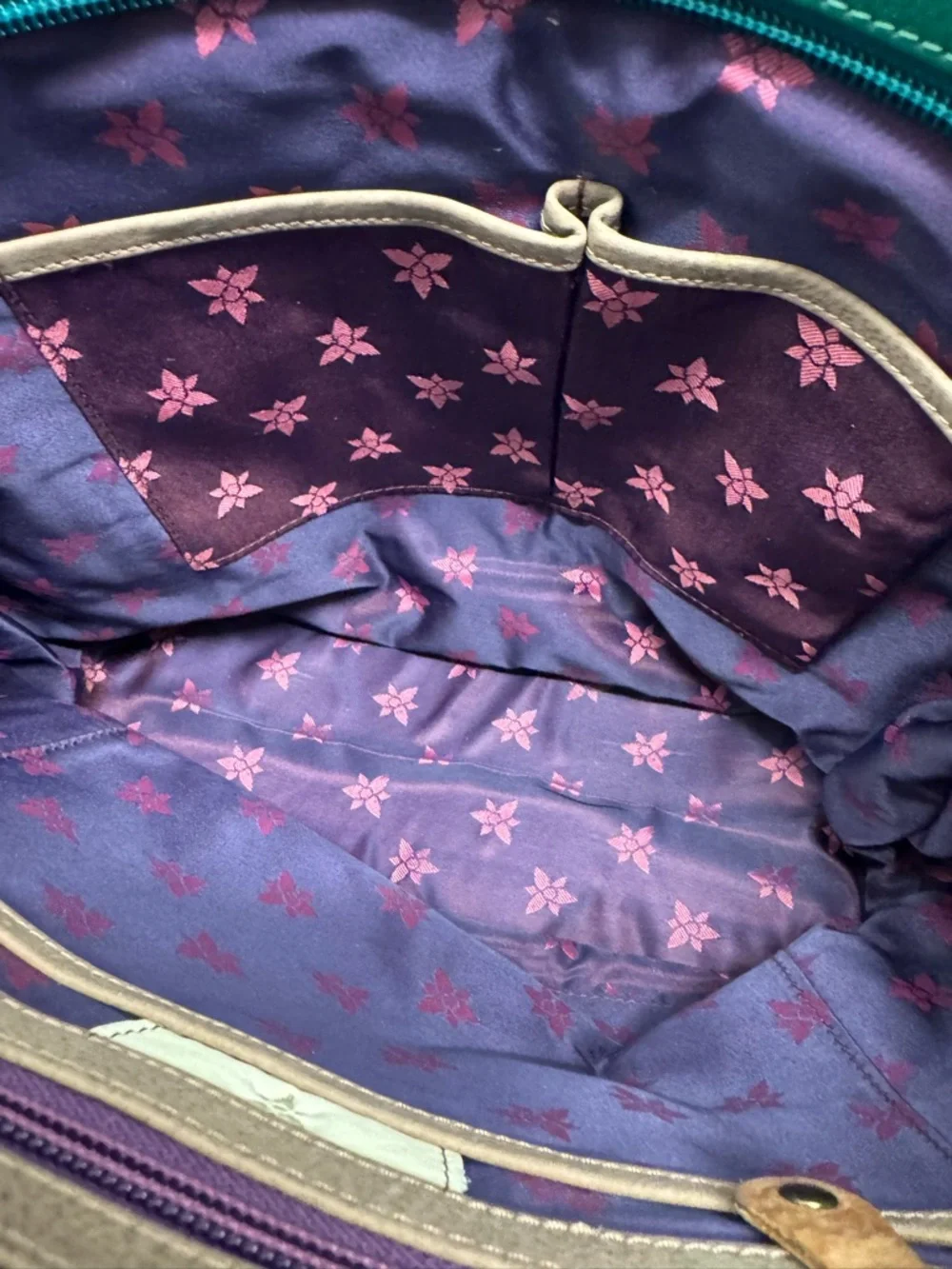 Anuschka Hand-Painted Leather Single Handle Shopper Tote - Picture 8 of 10